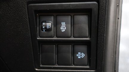 2019 Toyota Hilux SR TD DC 2.8D/6MT image 330548