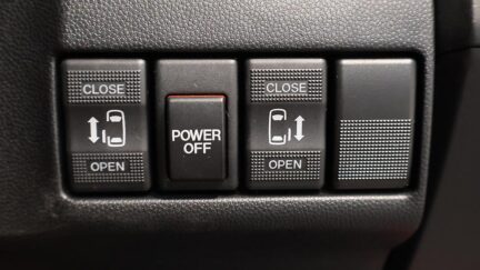 2013 Mazda Premacy 20S Skyactiv L-Package image 328882