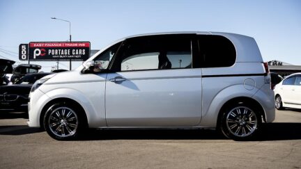 2014 Toyota Spade G Model – Alloy Wheels image 333883