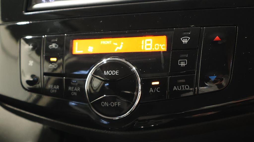 2013 Nissan Serena image 330503