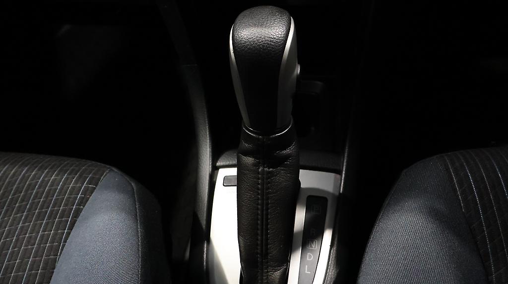 2014 Suzuki Swift XG image 330793