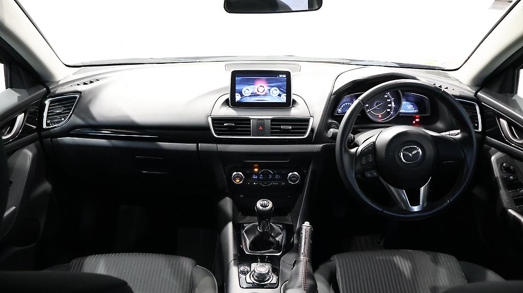 2014 Mazda Axela 15S – 6sp Manual image 327322