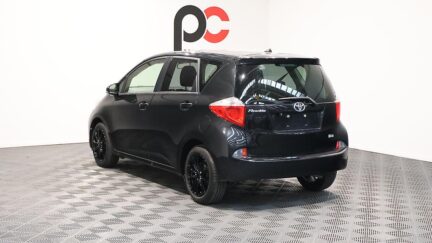 2012 Toyota Ractis G Model image 329044