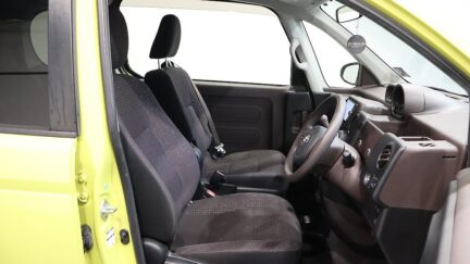 2013 Toyota Spade F Model – Push Button Start image 329585