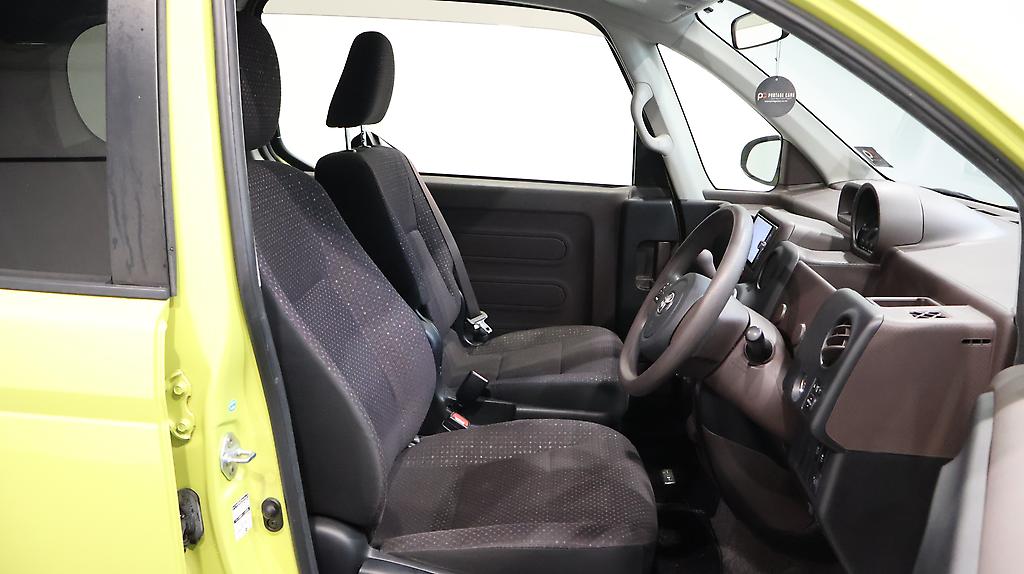 2013 Toyota Spade F Model – Push Button Start image 329585