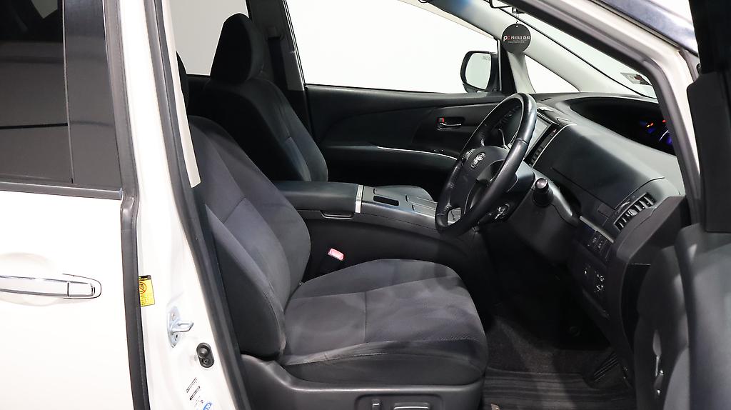 2012 Toyota Estima Hybrid image 327771