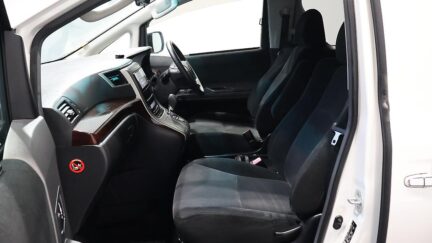 2012 Toyota Vellfire Reverse Camera + Parking Sensors image 328937