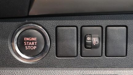 2012 Toyota Ractis G Model image 329059