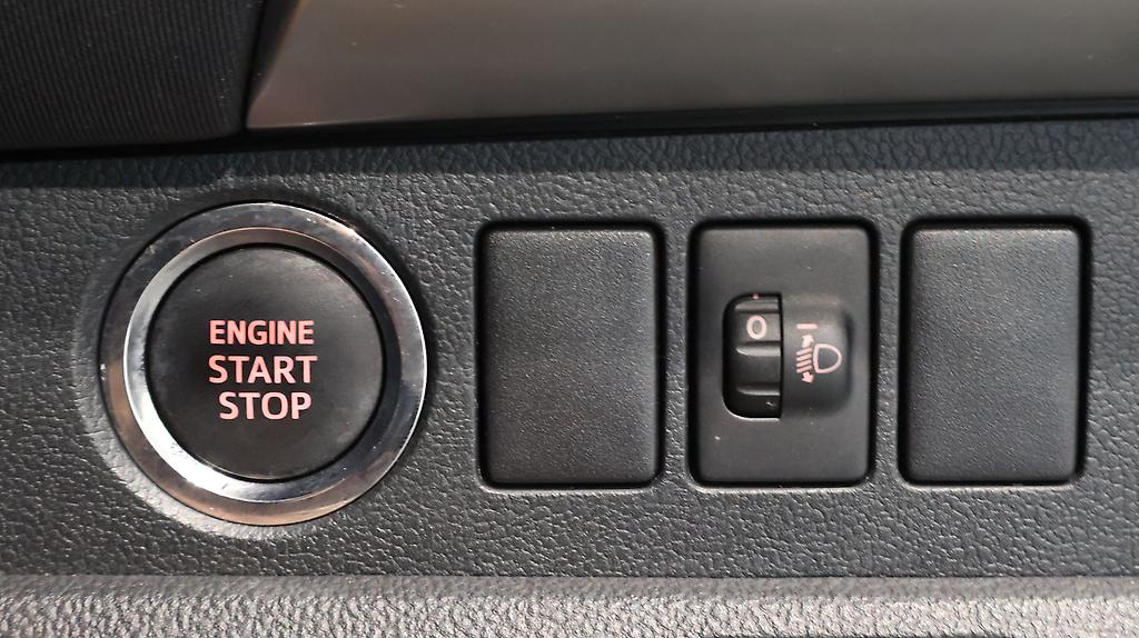 2012 Toyota Ractis G Model image 329059