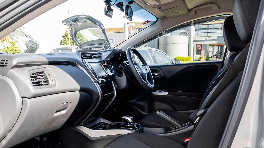 2014 Honda Grace Hybrid Low KMS Push start image 328709