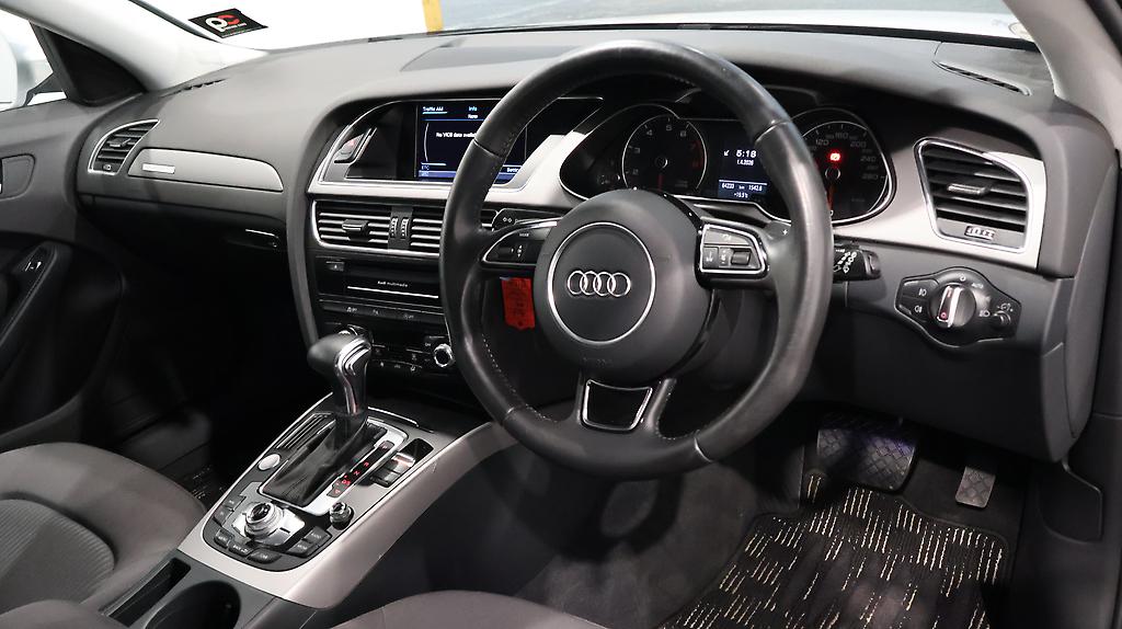 2012 Audi A4 Avant 2.0T Quattro 4WD image 327860