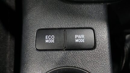 2019 Toyota Hilux SR TD DC 2.8D/6MT image 330547