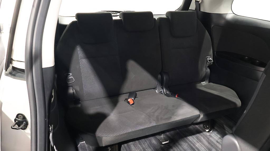 2012 Toyota Estima Hybrid image 327769