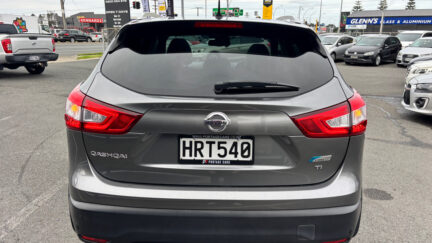 2014 Nissan Qashqai TI 2.0P/1CVT/HA/5DR image 328379