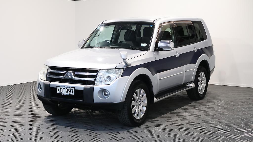 2007 Mitsubishi Pajero SUPER EXCEED 4WD 7 Seater image 327396