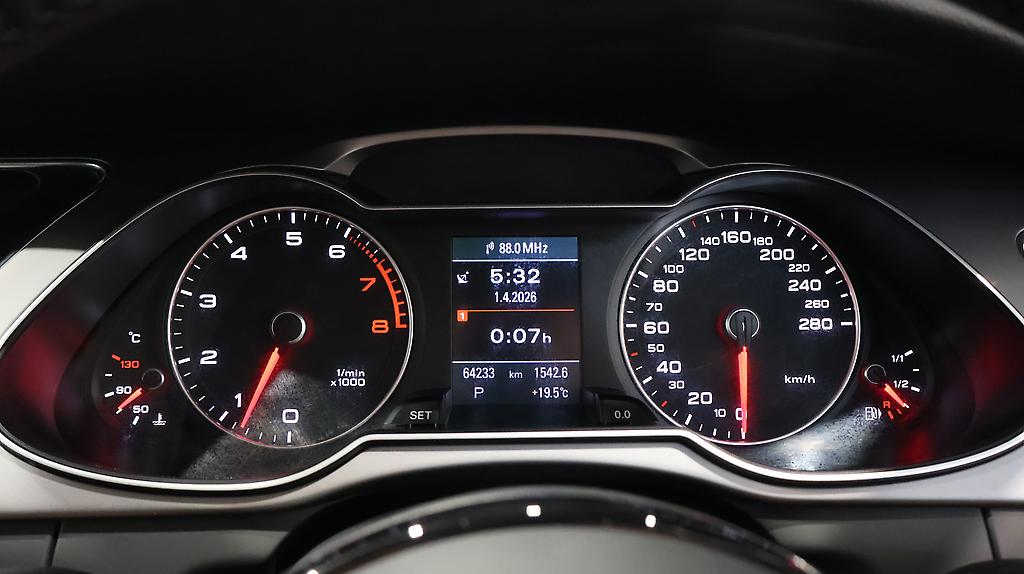 2012 Audi A4 Avant 2.0T Quattro 4WD image 327861