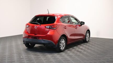 2015 Mazda Demio 13S image 328155