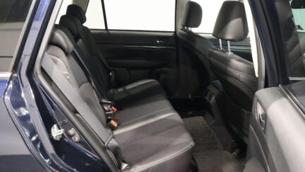 2013 Subaru Legacy Touring Wagon 2.5i B-sports Eyesight G-Package AWD image 328052