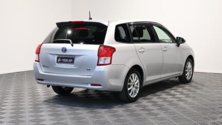 2014 Toyota Corolla G Model, Push Start, Reverse Camera image 327652