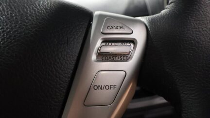 2013 Nissan Serena Hybrid Highway Star S image 329817