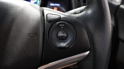 2015 Honda Fit Hybrid L-Package image 327800