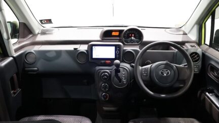 2013 Toyota Spade F Model – Push Button Start image 329586