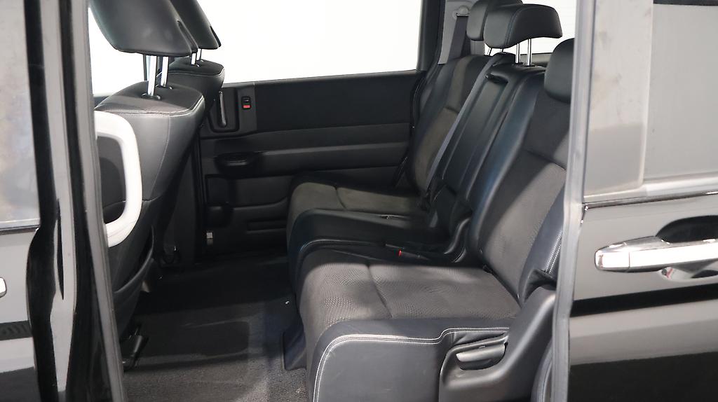 2012 Honda Step Wagon Spada Z Cool Spirit image 329256