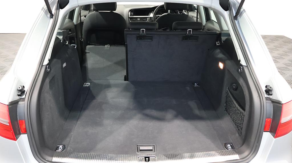 2012 Audi A4 Avant 2.0T Quattro 4WD image 327854