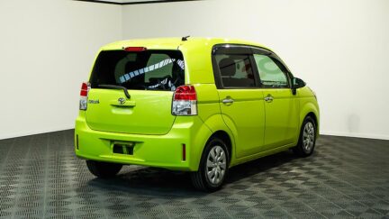 2013 Toyota Spade F Model – Push Button Start image 329580