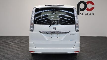 2013 Nissan Serena Highway Star S Hybrid image 328092