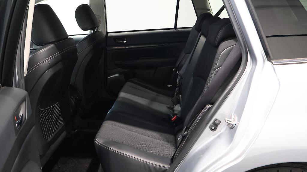 2013 Subaru Legacy Touring Wagon 2.5i B Sports Eyesight G-Package AWD image 327446