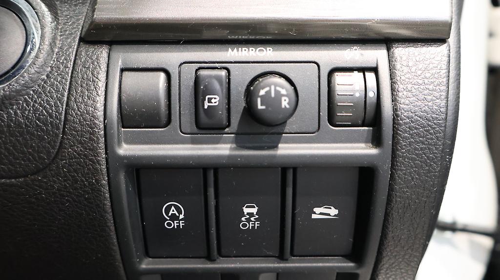 2012 Subaru Legacy Touring Wagon 2.5i L-package AWD image 329964