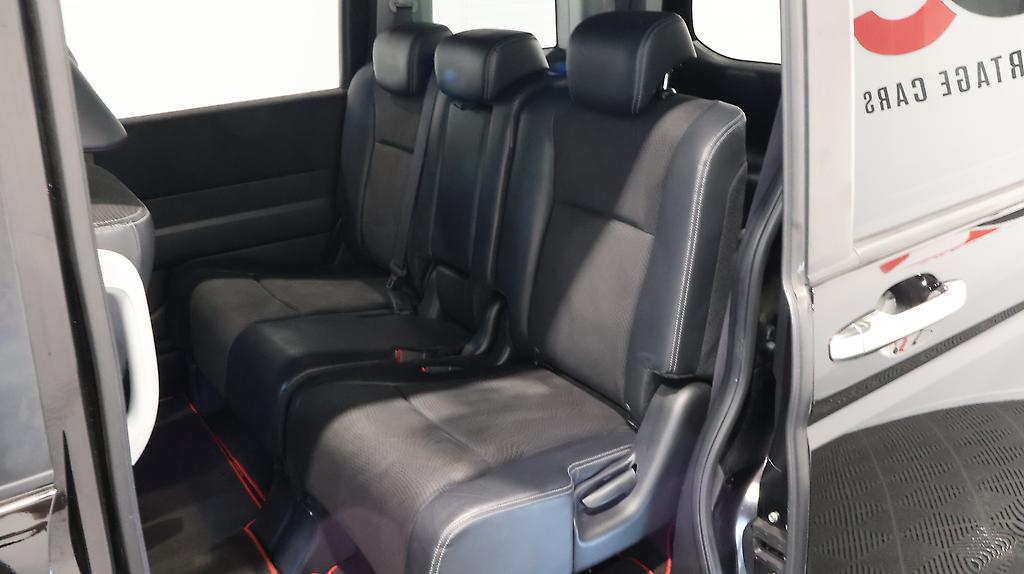 2013 Honda Step Wagon WGN Z Cool Spirit image 328336