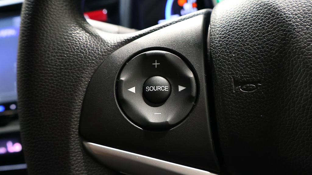 2013 Honda Fit Black Alloy Wheels image 330681