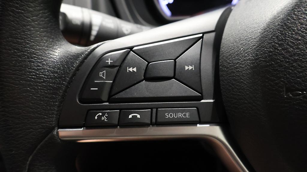 2017 Nissan Note Lane Departure Warning image 328843