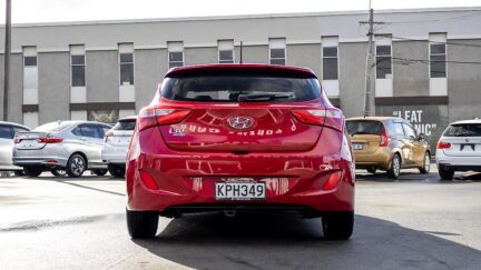 2015 Hyundai I30 Leather PKG 6sp MANUAL image 330212