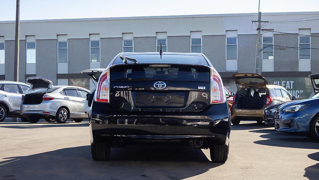 2012 Toyota Prius S MODEL slick design image 333502