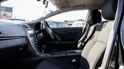 2012 Toyota Avensis Wagon Xi, Push Start, Paddle Shift image 333475