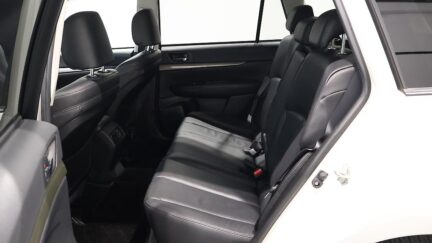 2012 Subaru Legacy Touring Wagon 2.5i L-package AWD image 329956