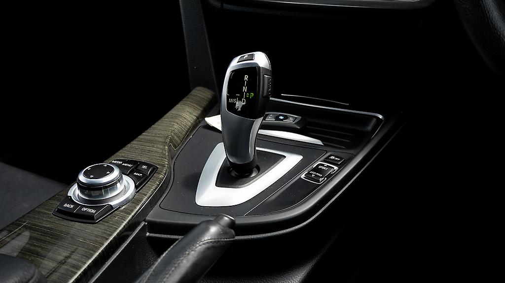 2014 Bmw 320i Leather package image 330589