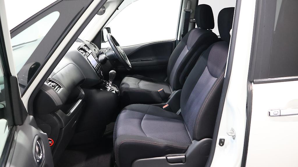 2013 Nissan Serena Highway Star S Hybrid image 328094