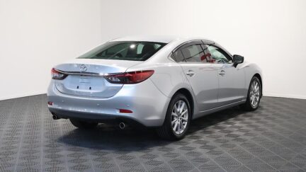 2017 Mazda Atenza 20S Proactiv image 329624