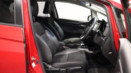 2015 Honda Fit Hybrid L-Package image 327792