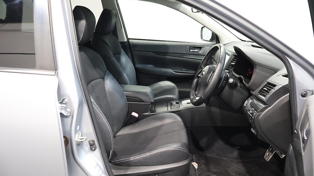 2013 Subaru Legacy Touring Wagon 2.5i B Sports Eyesight G-Package AWD image 327448