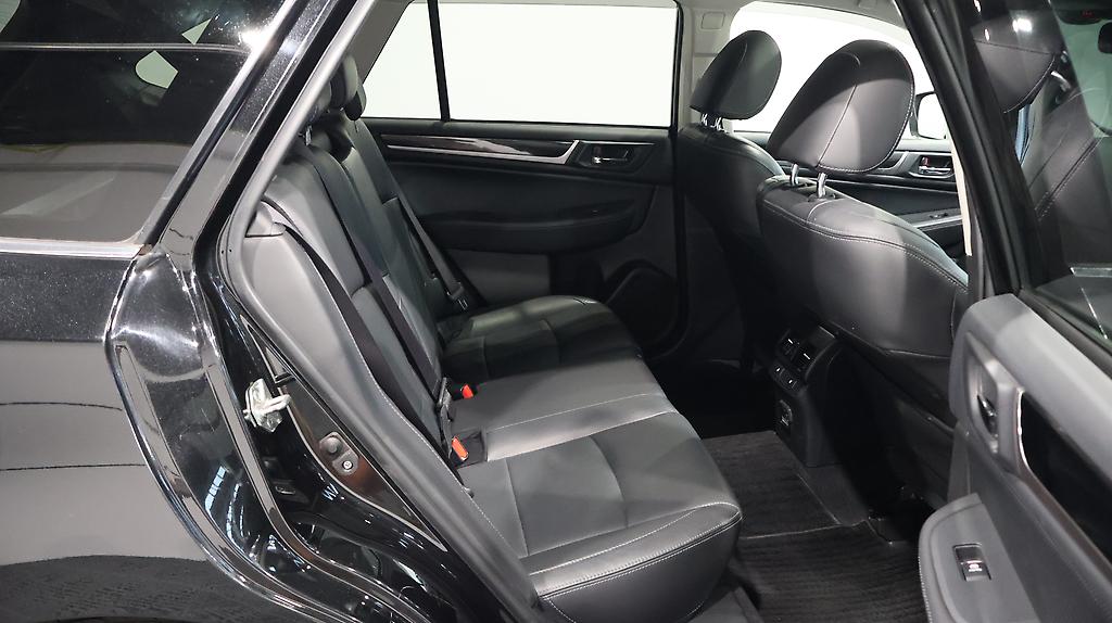 2015 Subaru Outback Limited AWD image 330443