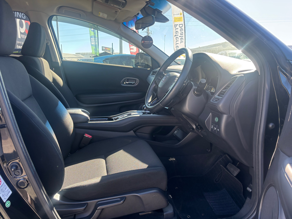 2014 Honda Vezel Hybrid X, Low KMS image 327633