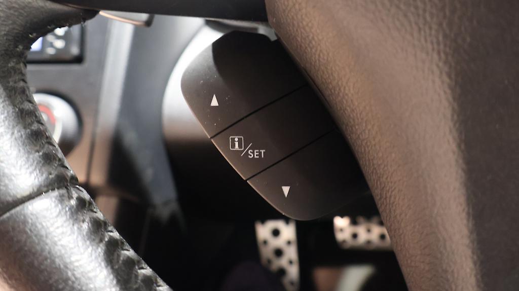 2013 Subaru Xv 2.0i-L Eyesight AWD image 329478