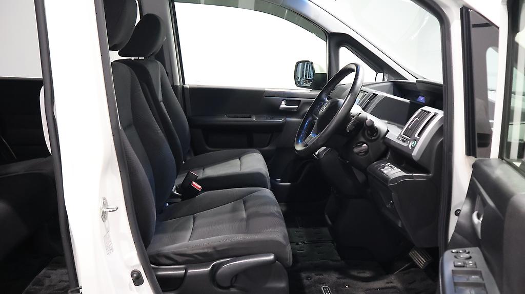 2012 Honda Step Wagon Spada Z Inter Navi Selection image 328921