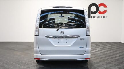 2013 Nissan Serena image 330492
