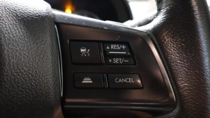 2013 Subaru Xv 2.0i-L Eyesight AWD image 329038